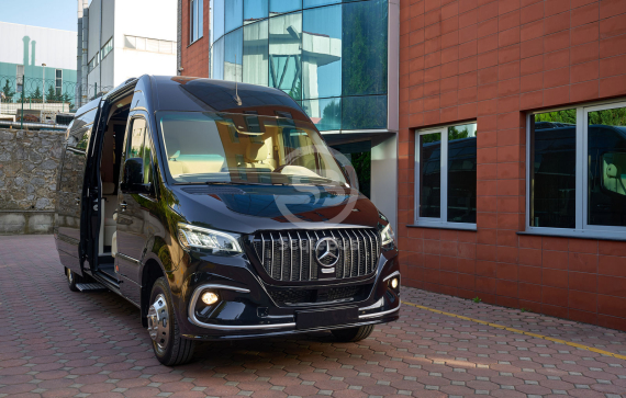 MERCEDES Sprinter 11+1+1 Seats VIP Bus with Table